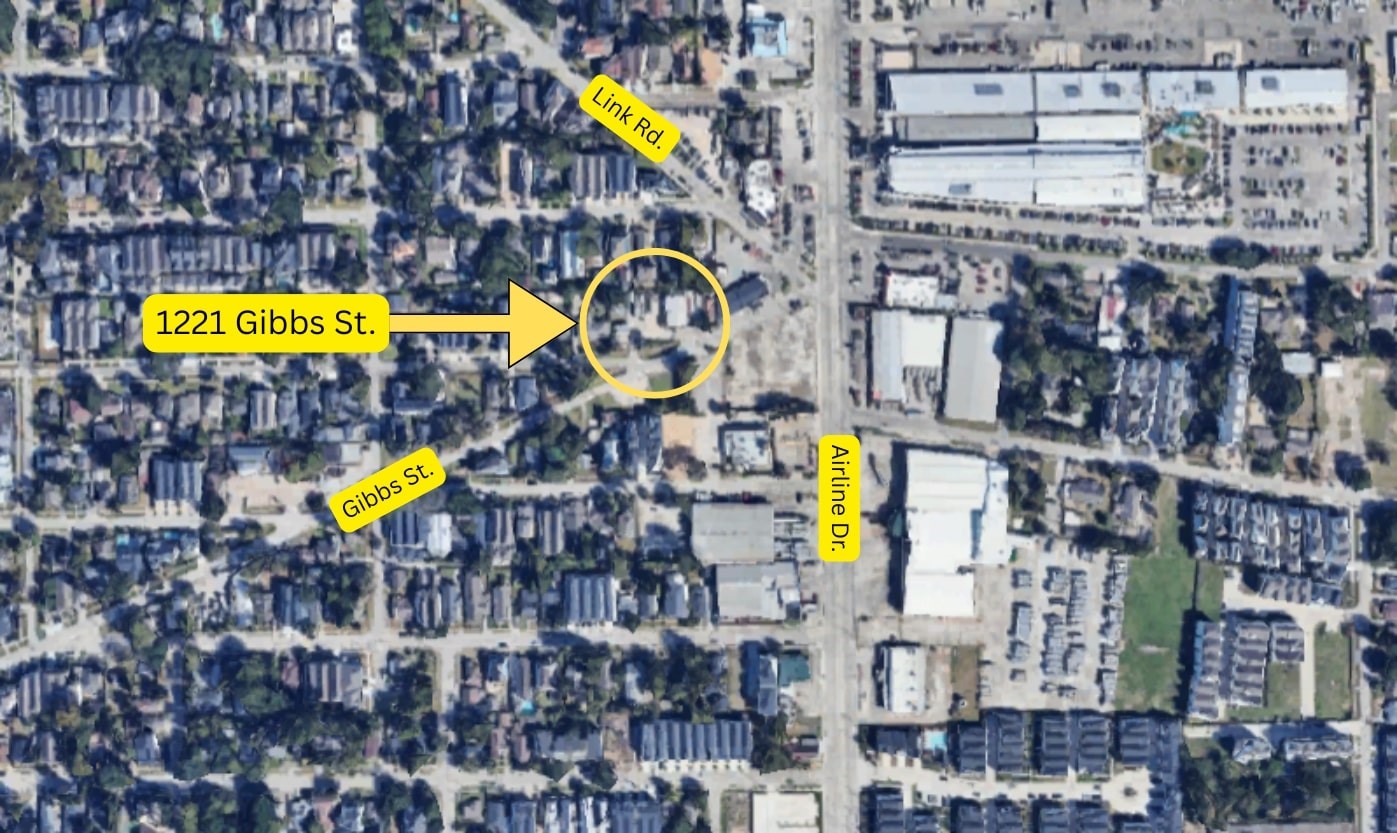 a view of parking area with blue painted walls