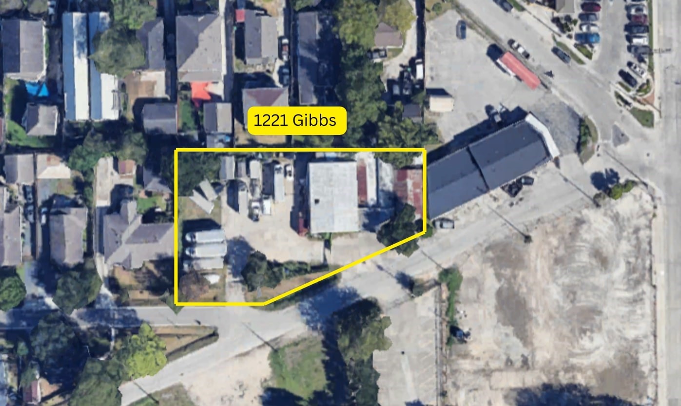 1211 Gibbs Street Houston, TX 77009 - Photo 3 of 5