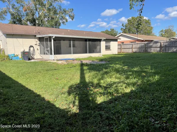 $1,900 | 284 Sylvia Road, Melbourne, FL 32904