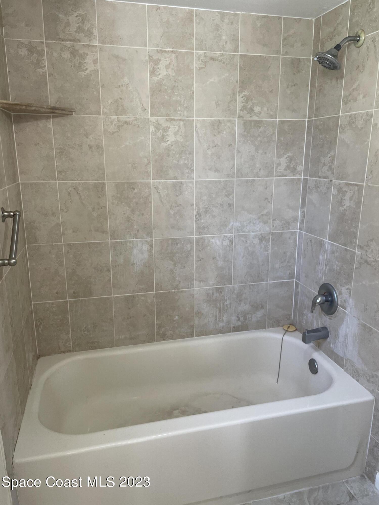 284 Sylvia Road Melbourne, FL 32904 - Photo 9 of 12 31812DF1-F42F-41A0-A9C4-7F221BBFCBC6