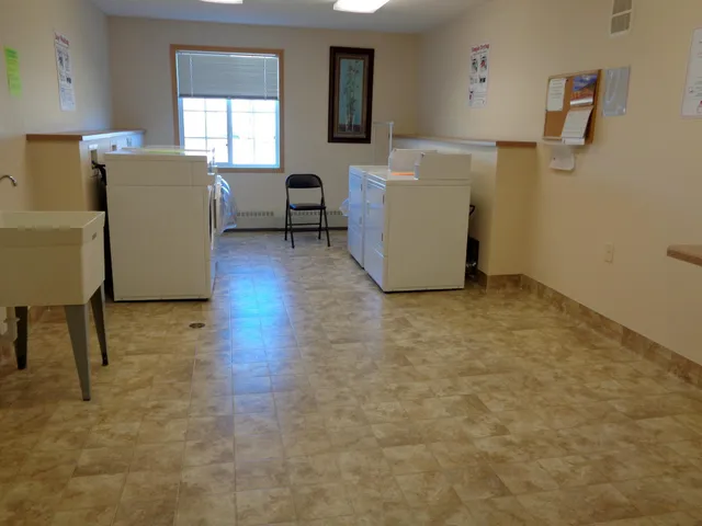 $700 | 2107 Nobles Street, Unit 205, Worthington, MN 56187