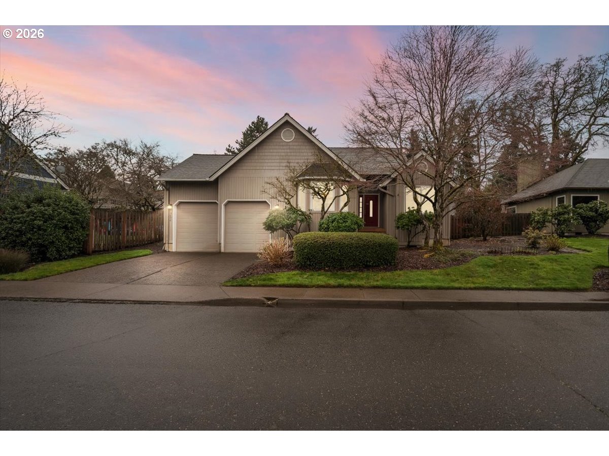 5696 Southwest Windfield Loop Lake Oswego, OR 97035 - Photo 1 of 38 Gallery Image 1