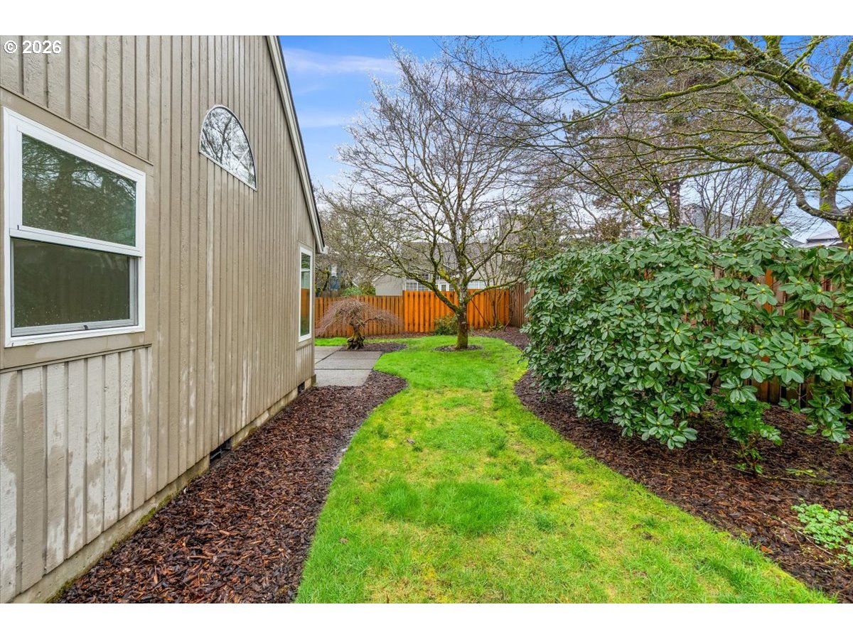 5696 Southwest Windfield Loop Lake Oswego, OR 97035 - Photo 28 of 38 Gallery Image 28
