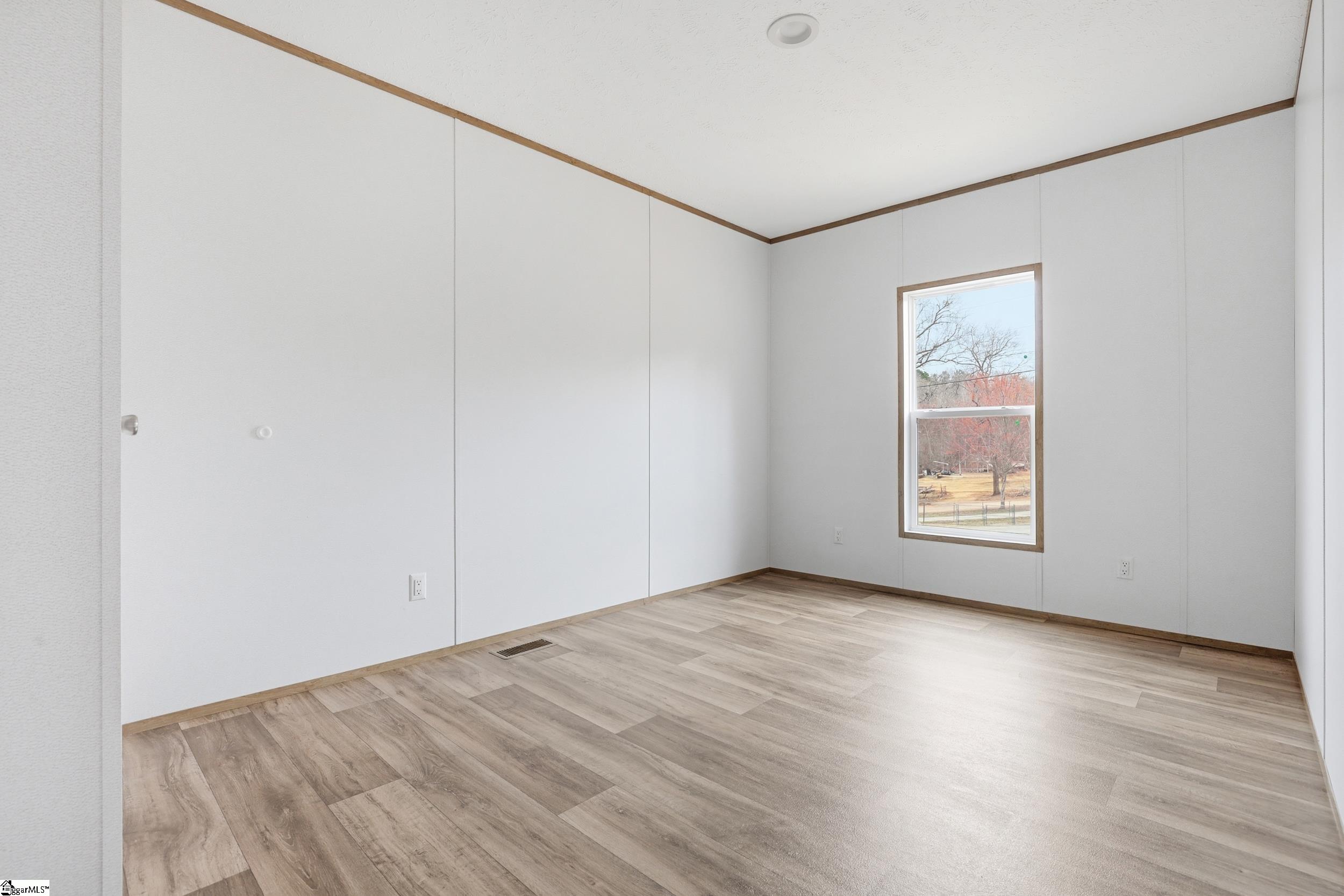 523 Raines Road Easley, SC 29640 - Photo 20 of 27