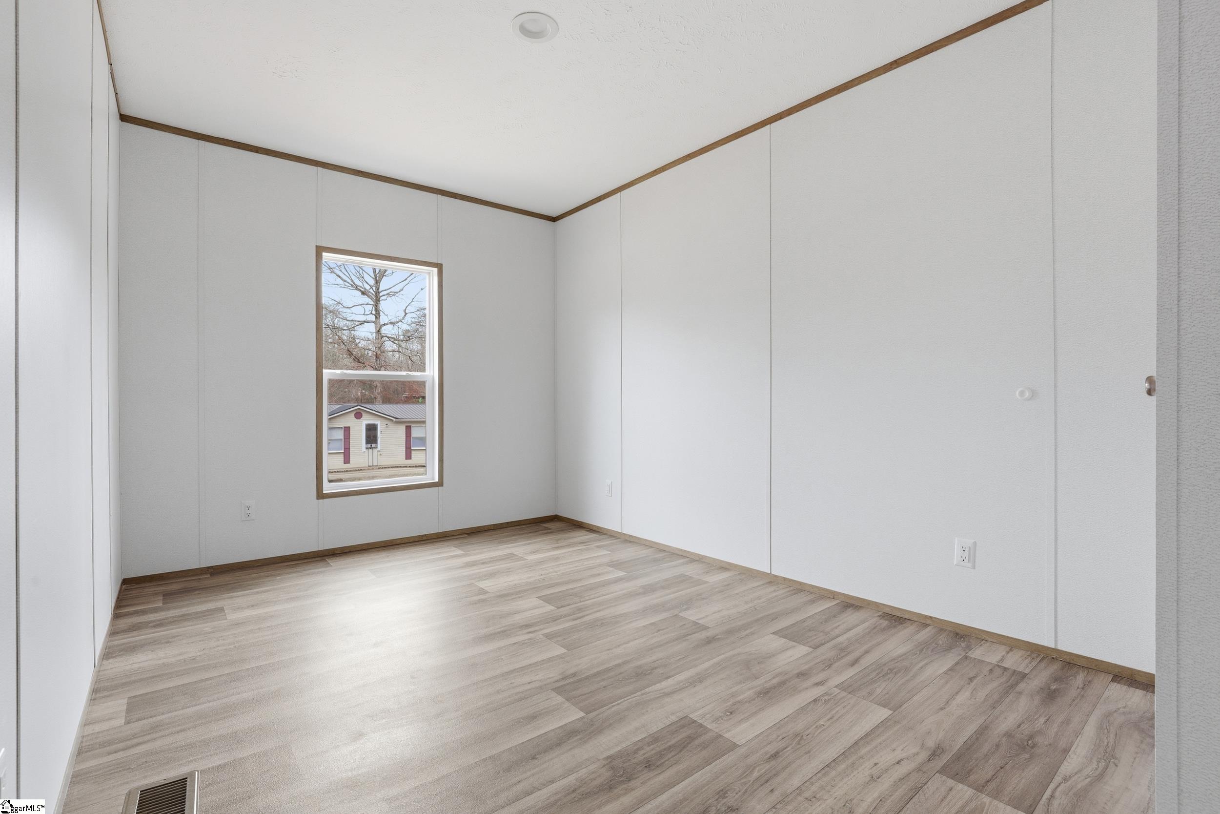 523 Raines Road Easley, SC 29640 - Photo 23 of 27