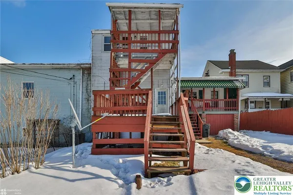 $165,000 | 50 West Catawissa Street, Nesquehoning, PA 18240