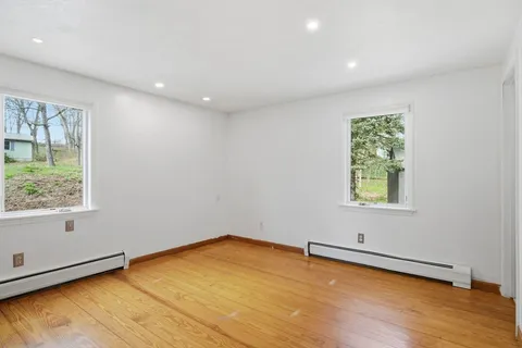 $489,000 | 138 West Street, Easthampton, MA 01027
