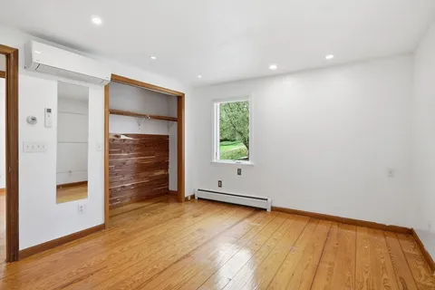 $489,000 | 138 West Street, Easthampton, MA 01027