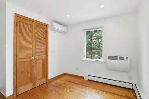 $489,000 | 138 West Street, Easthampton, MA 01027