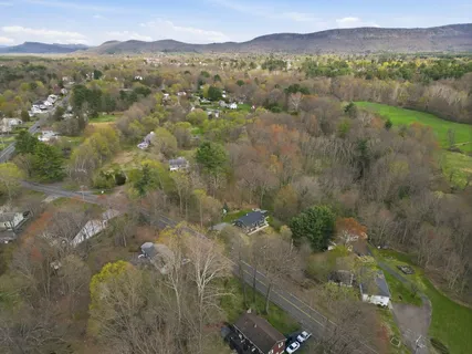 $489,000 | 138 West Street, Easthampton, MA 01027