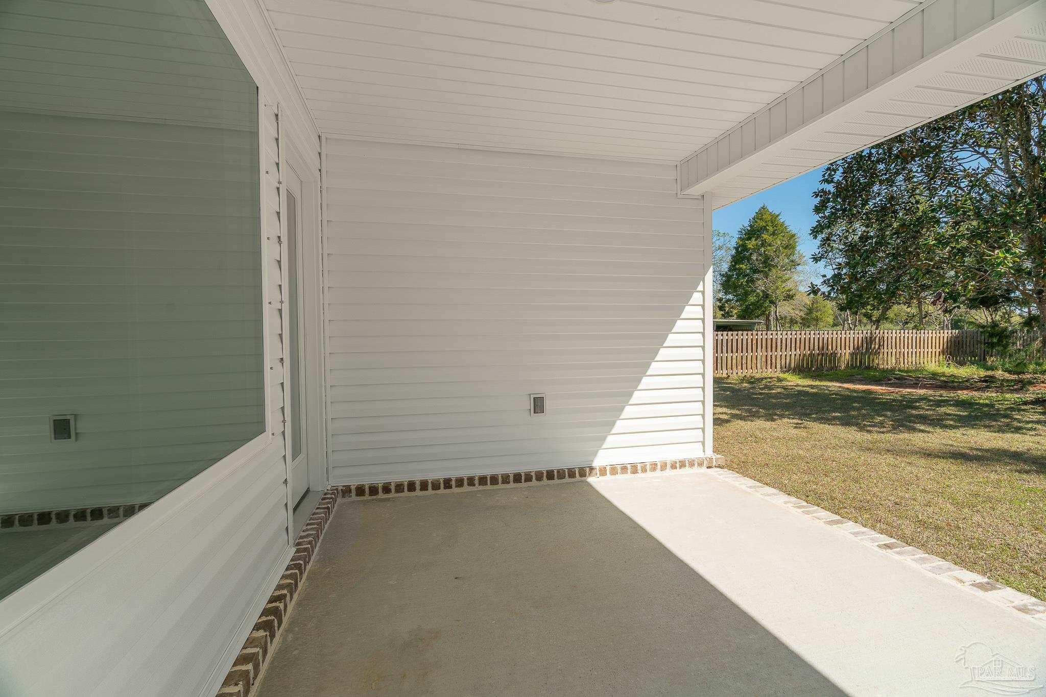 9601 Permenter Road Milton, FL 32583 - Photo 6 of 20