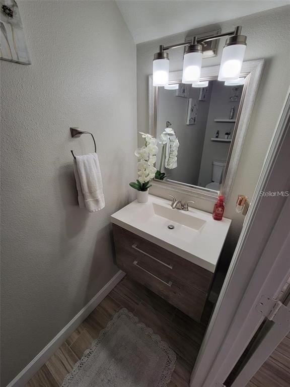 3355 Wilshire Way Road, Unit 13 Orlando, FL 32829 - Photo 8 of 17