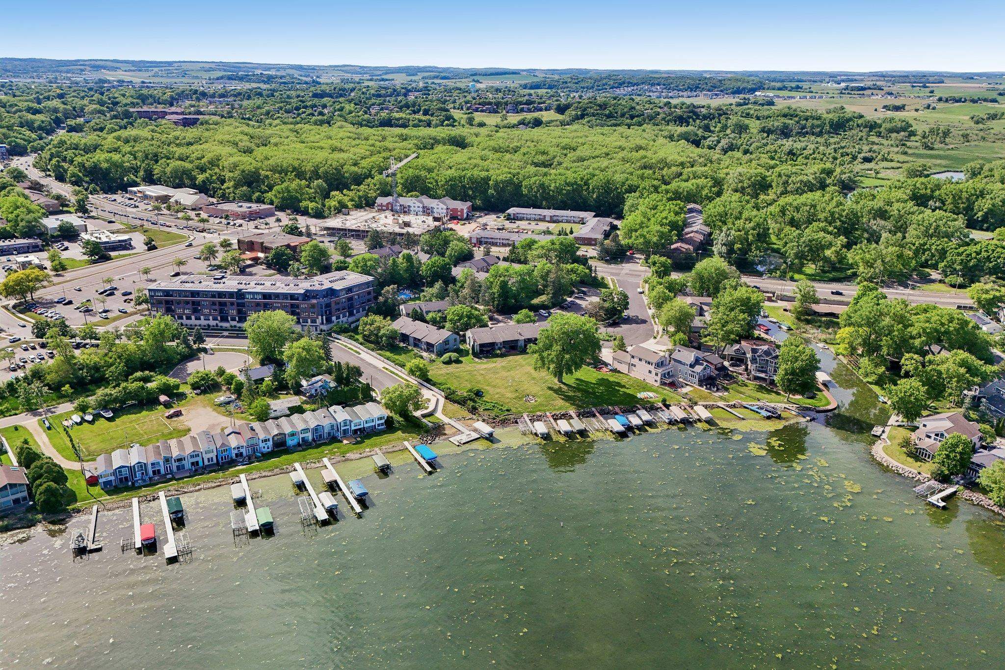 2843 Century Harbor Road, Unit 4 Middleton, WI 53562 - Photo 45 of 46