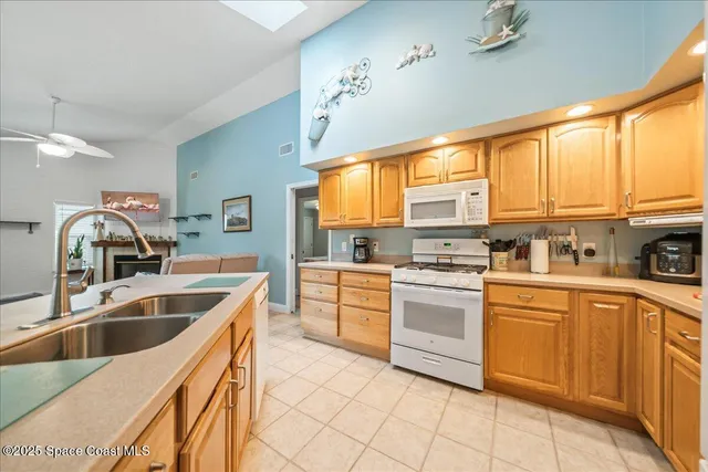 $479,000 | 1836 Fox Bay Drive, Melbourne, FL 32934