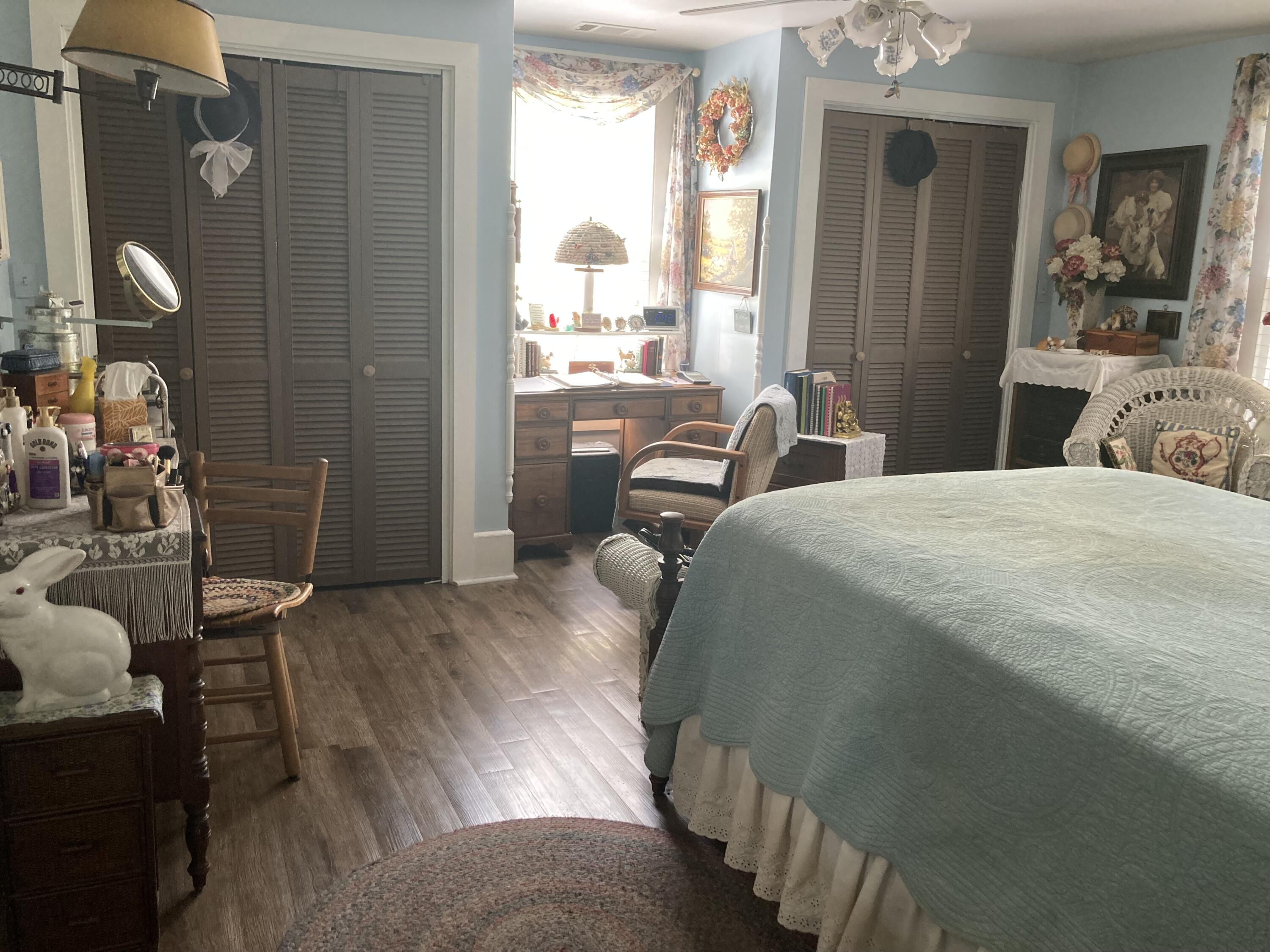 1000 Lebanon Road Frankfort, KY 40601 - Photo 26 of 55 Primary Bedroom