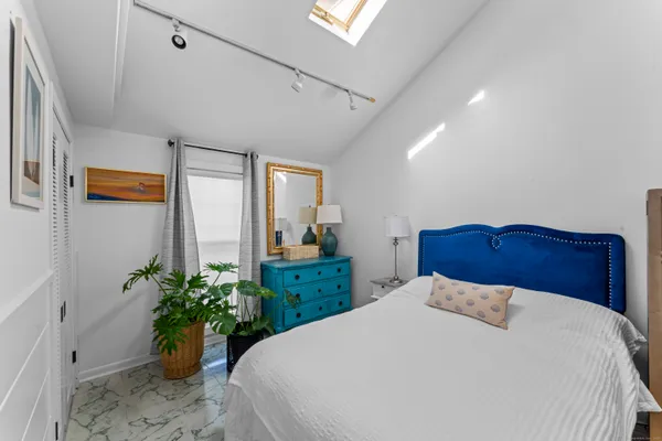 $3,650 | 88 Dean Street, Unit 1, Stamford, CT 06902