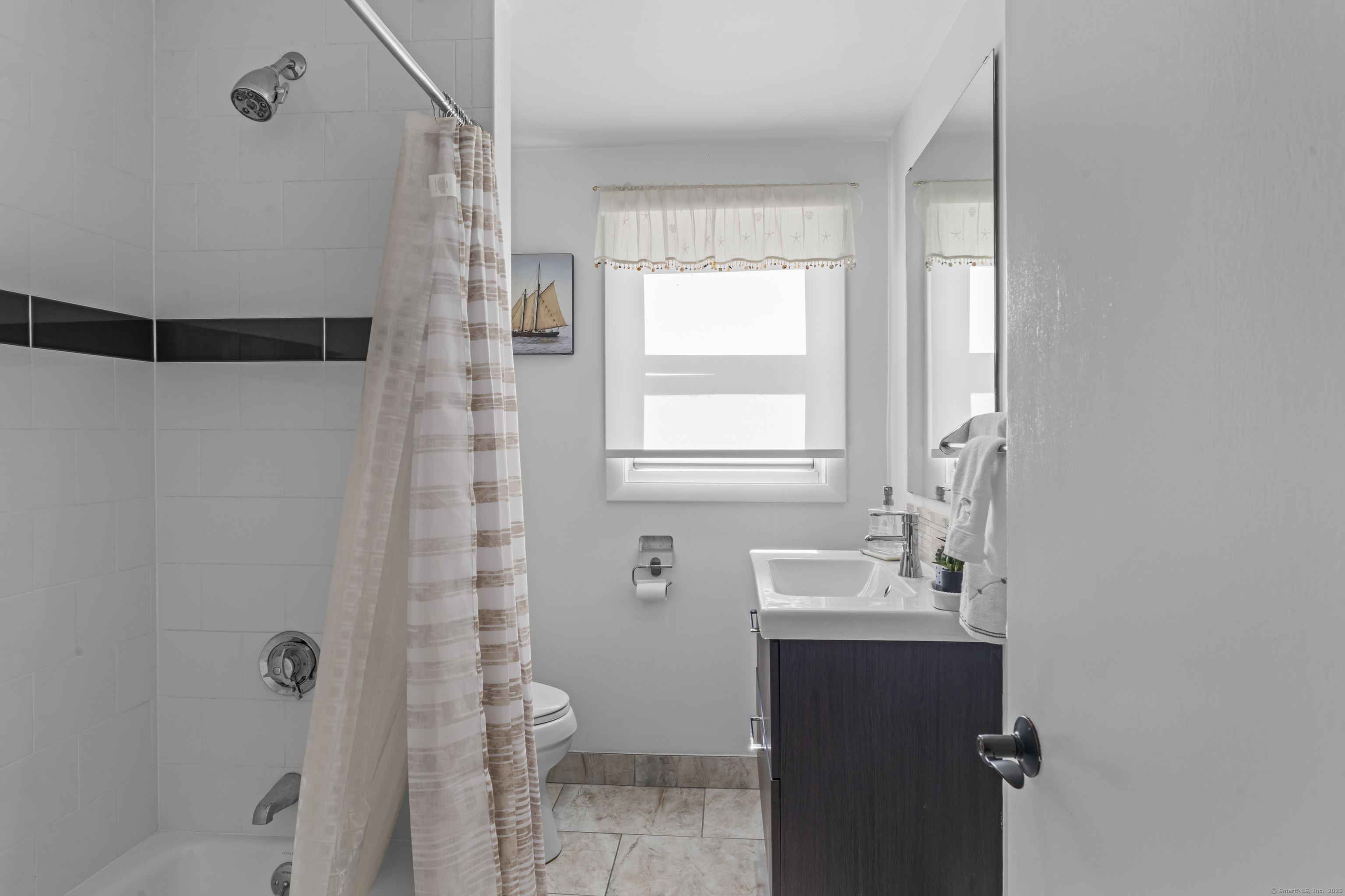 88 Dean Street, Unit 1 Stamford, CT 06902 - Photo 18 of 33