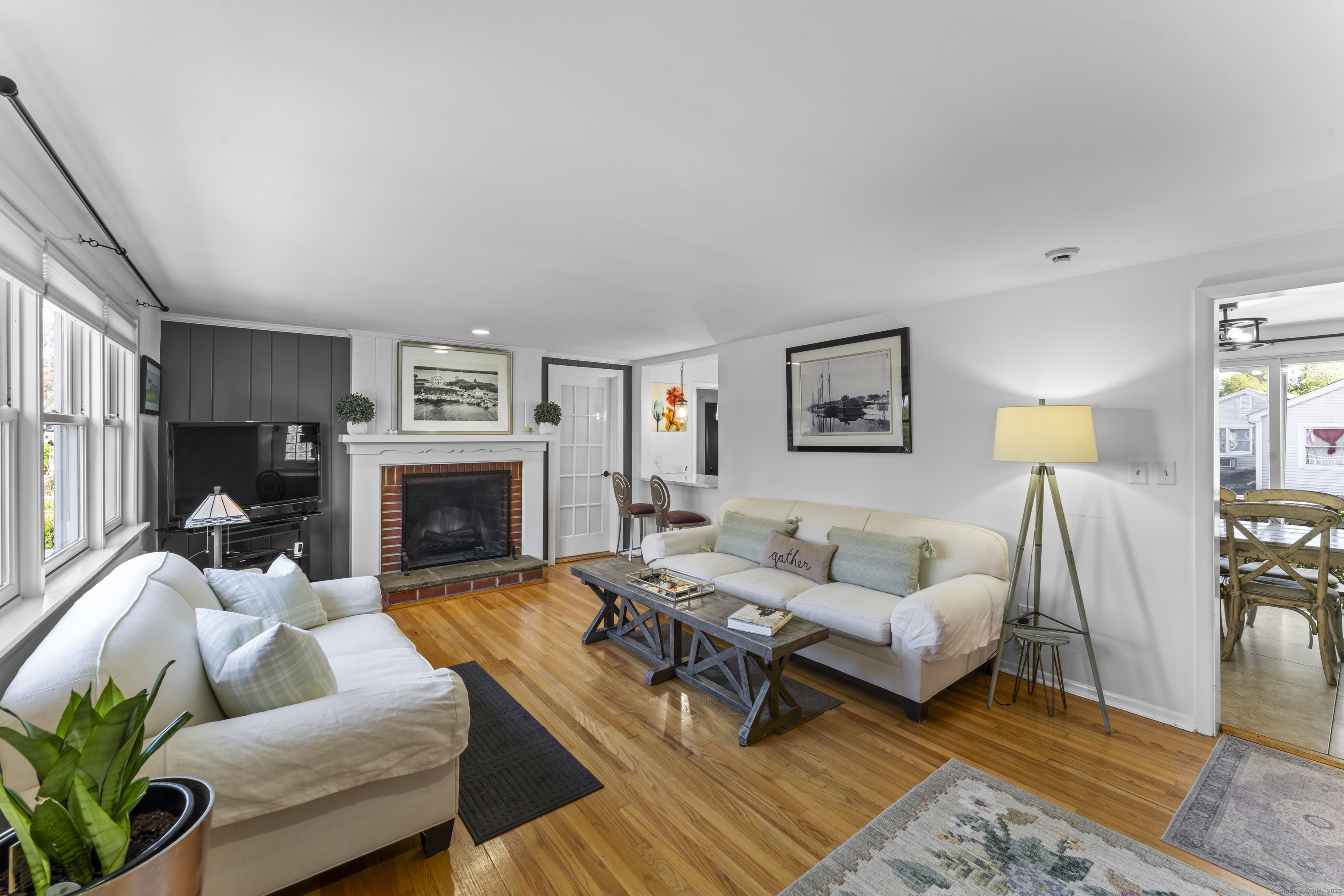 88 Dean Street, Unit 1 Stamford, CT 06902 - Photo 2 of 33