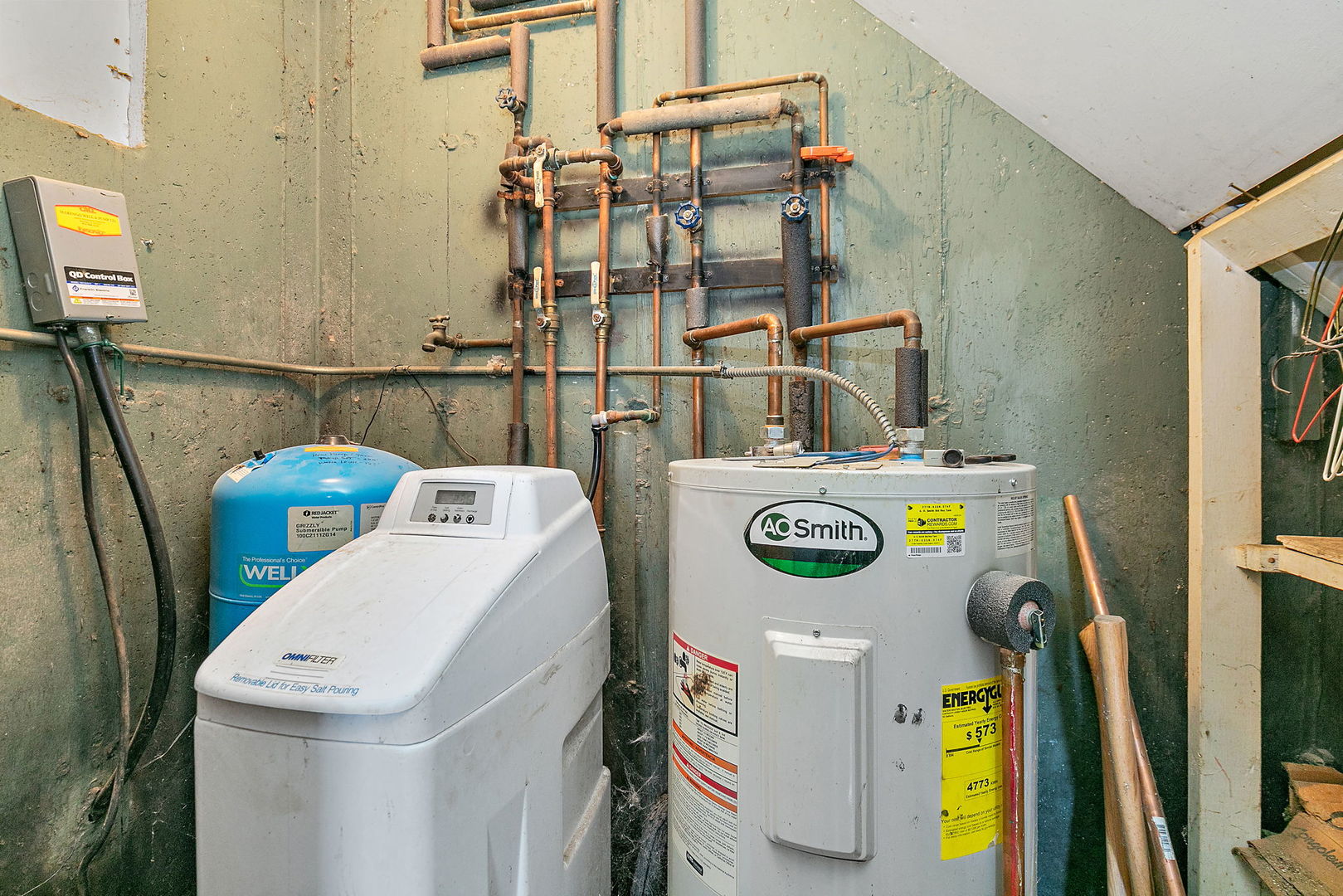 9602 Wright Road Harvard, IL 60033 - Photo 15 of 26 a utility room with dryer and washer