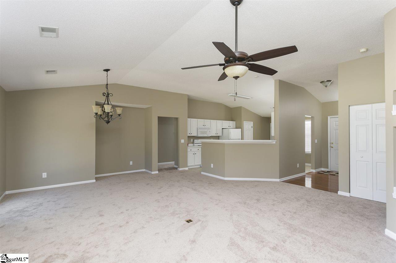 104 Appleton Lane Mauldin, SC 29662 - Photo 11 of 24 Gallery Image 11