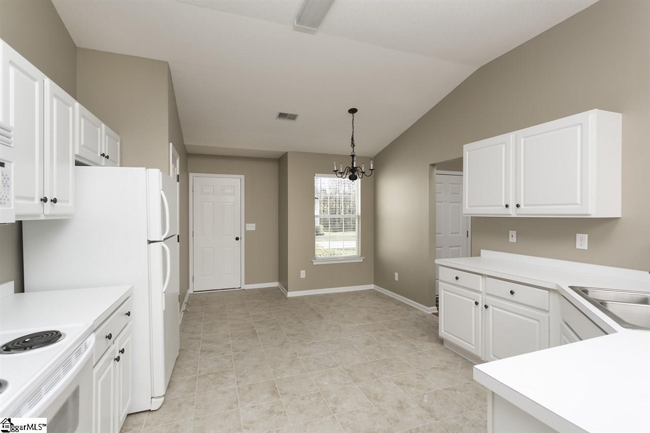 104 Appleton Lane Mauldin, SC 29662 - Photo 12 of 24 Gallery Image 12