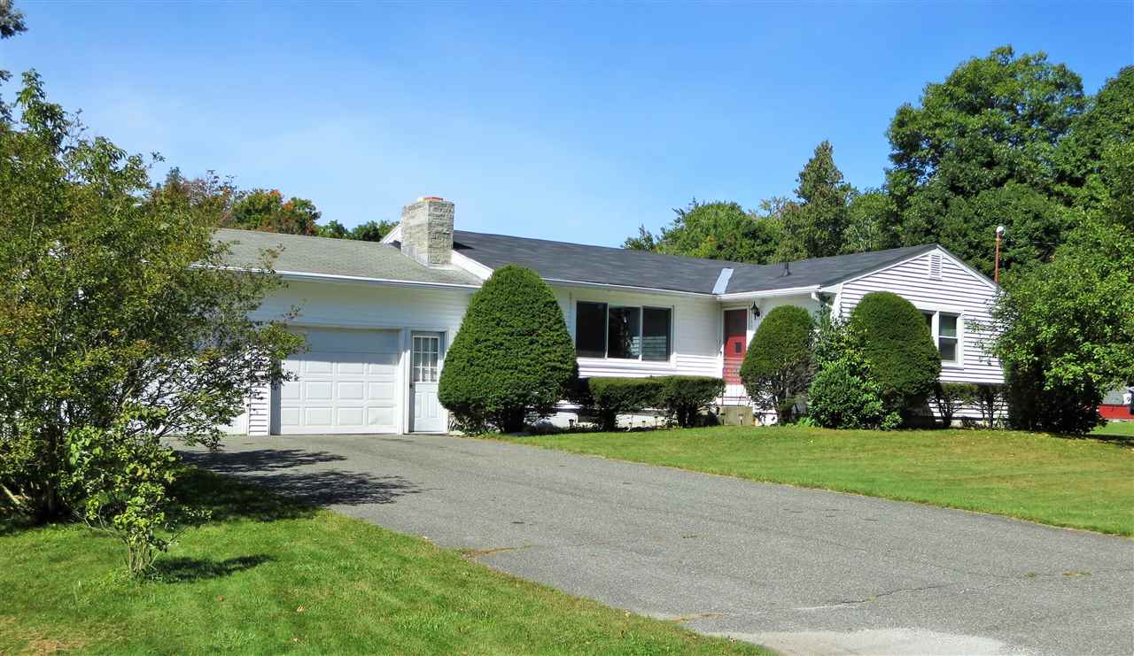45 Harbour Road Bennington, VT 05201 - Photo 2 of 16