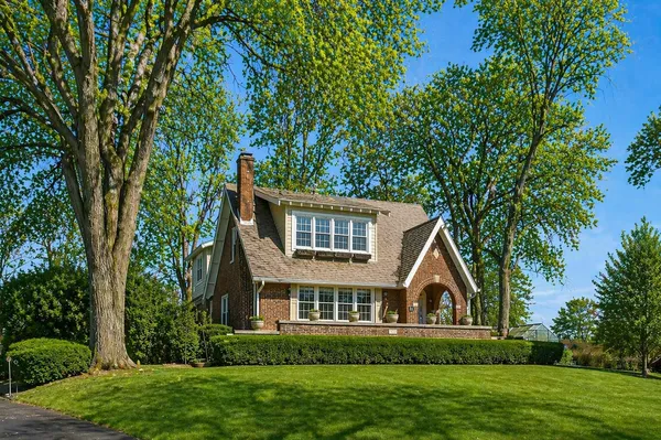 $469,000 | 607 Miller Street, Beecher, IL 60401