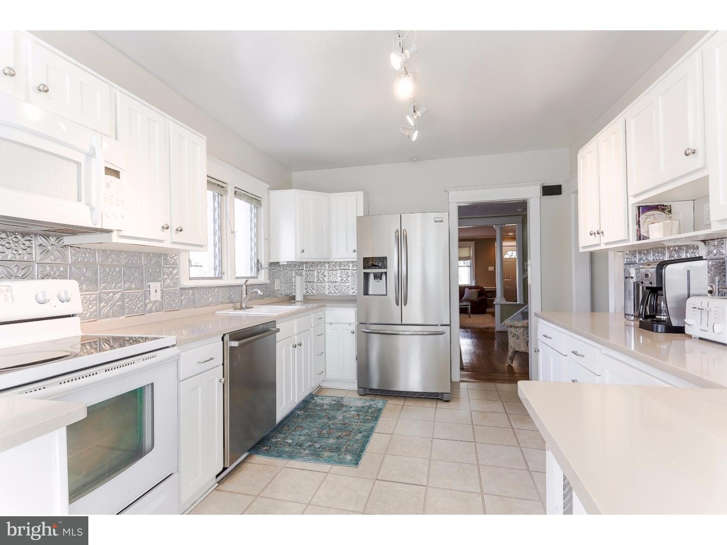 1453 Dorchester Road Havertown, PA 19083 - Photo 8 of 24 Gallery Image 8