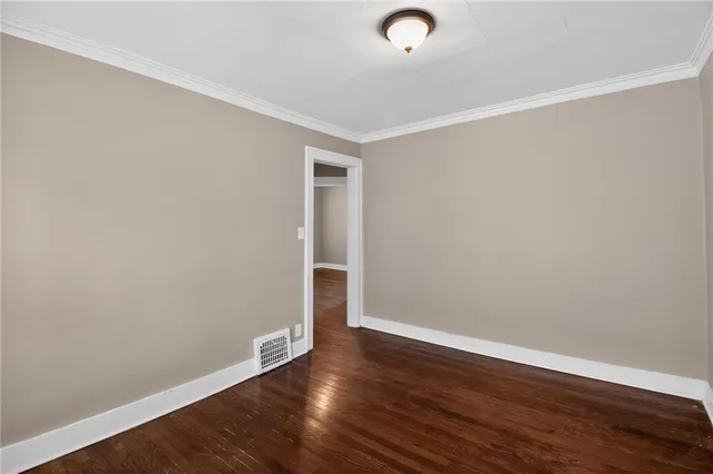 $109,900 | 2407 East 68th Terrace, Kansas City, MO 64132