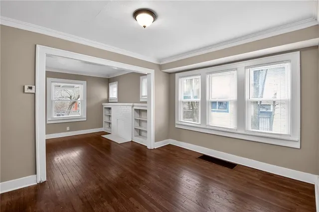 $109,900 | 2407 East 68th Terrace, Kansas City, MO 64132