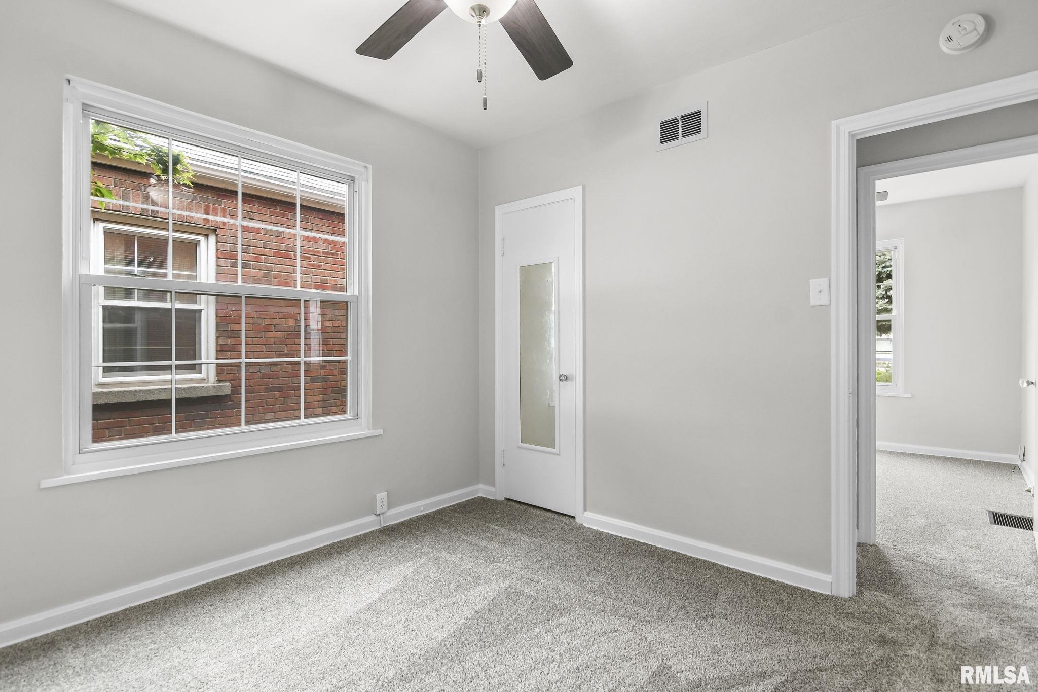 2068 North 7th Street Springfield, IL 62702 - Photo 13 of 25