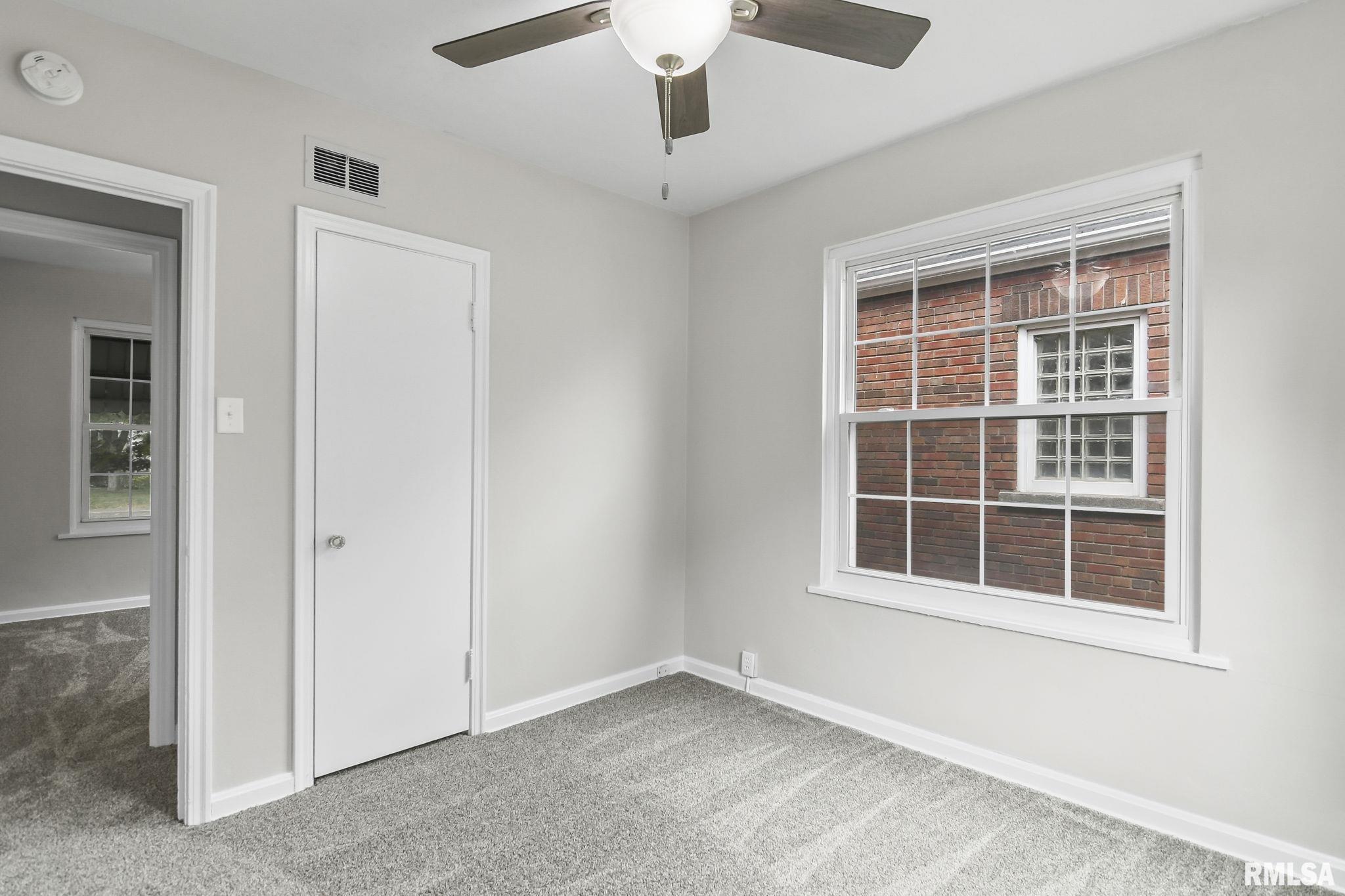 2068 North 7th Street Springfield, IL 62702 - Photo 15 of 25