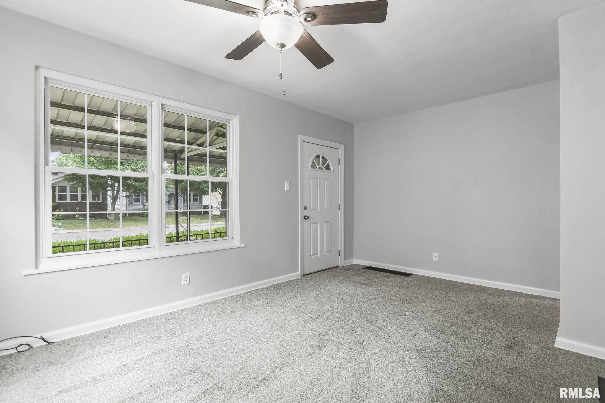 2068 North 7th Street Springfield, IL 62702 - Photo 6 of 25