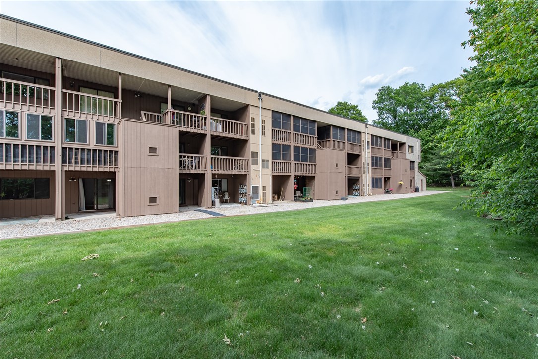196 Old River Road, Unit 3B EAST Lincoln, RI 02865 - Photo 23 of 28