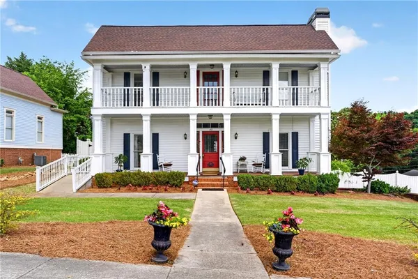 $895,000 | 172 East Shadburn Avenue, Buford, GA 30518