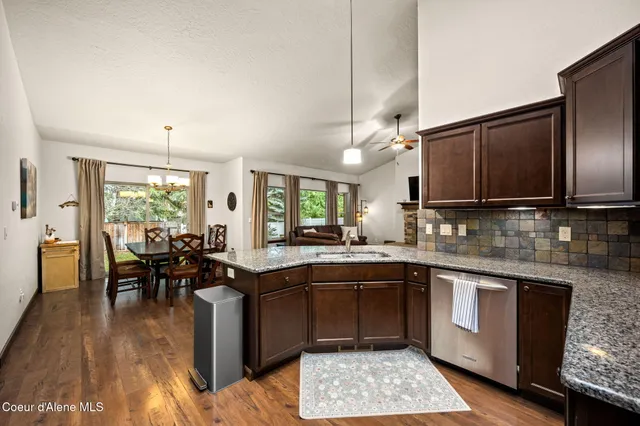 $715,000 | 6966 North Glensford Drive, Coeur D'Alene, ID 83815