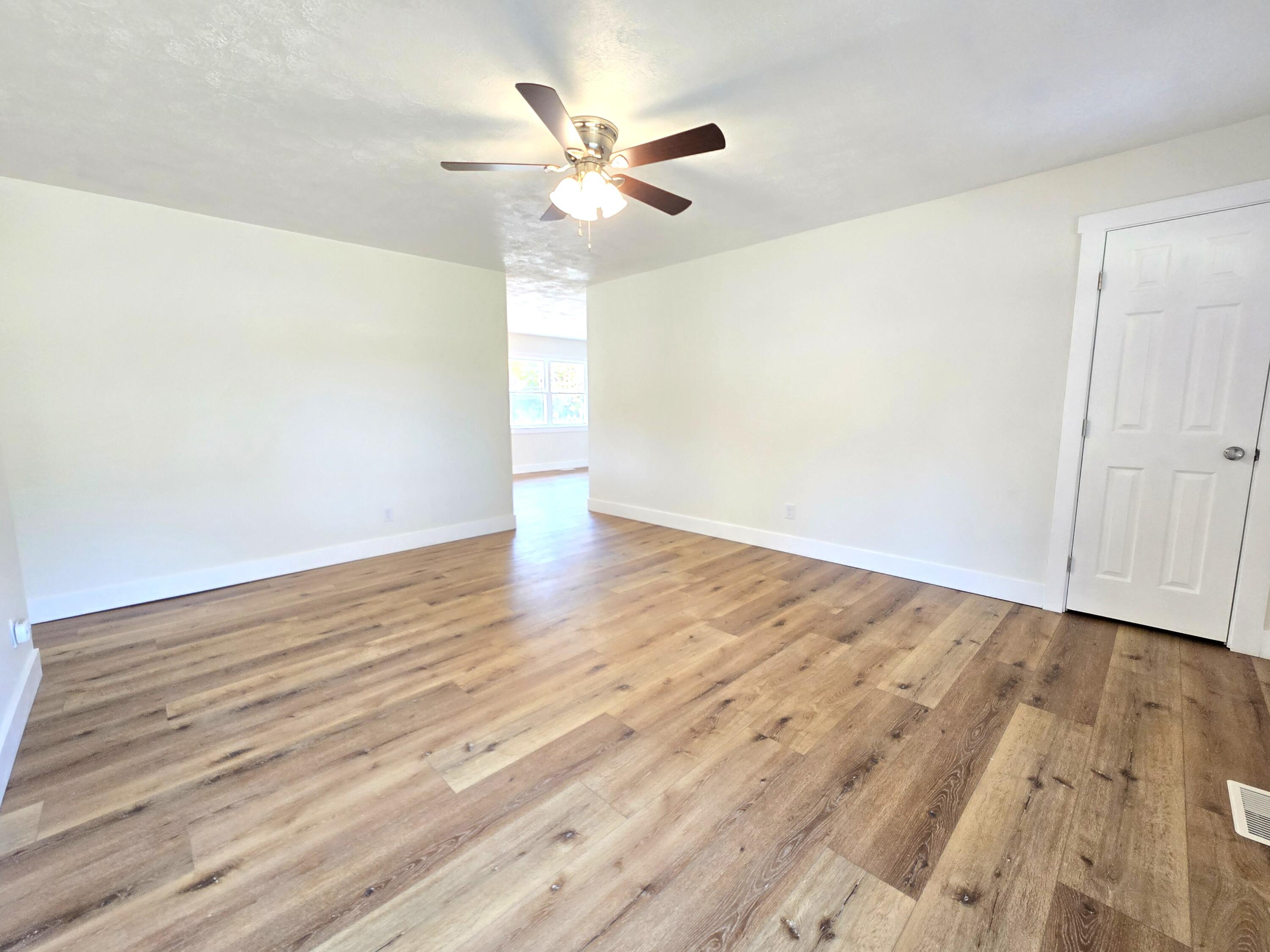 3139 South Tecumseh Road Springfield, OH 45502 - Photo 8 of 31