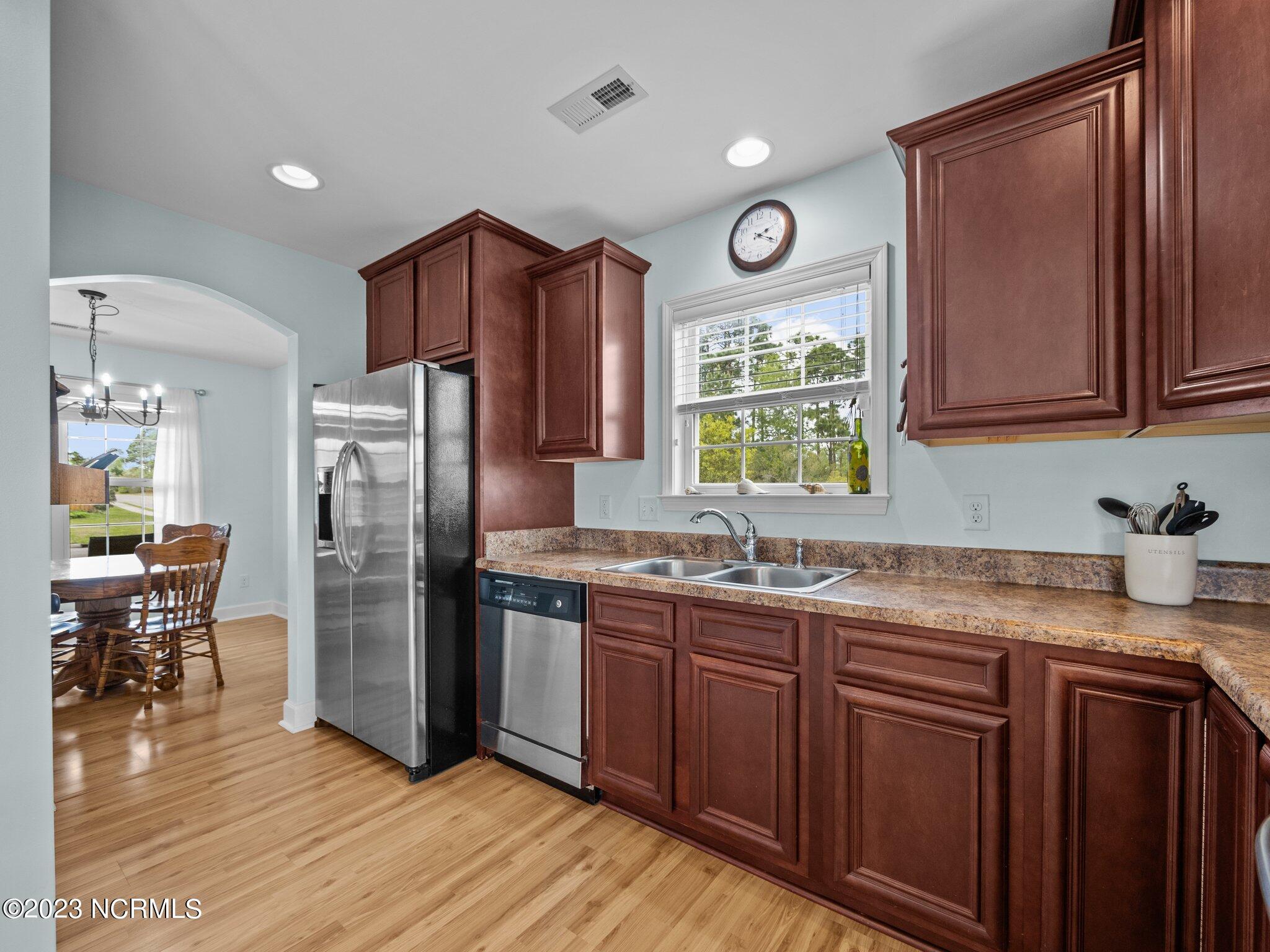 418 Amaryllis Lane Holly Ridge, NC 28445 - Photo 25 of 53 25-web-or-mls-P4160379