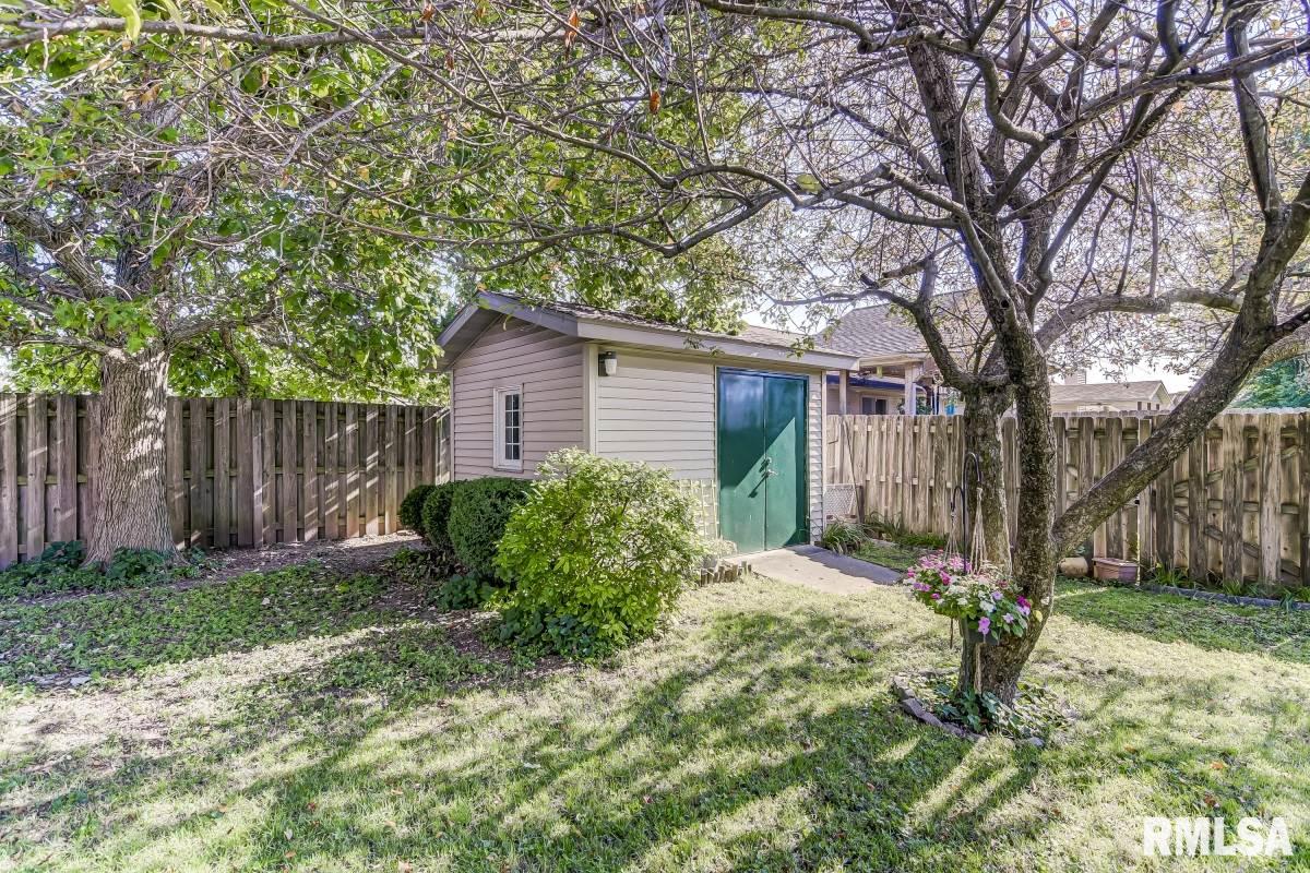 3604 Prairie Smoke Court Springfield, IL 62712 - Photo 30 of 34