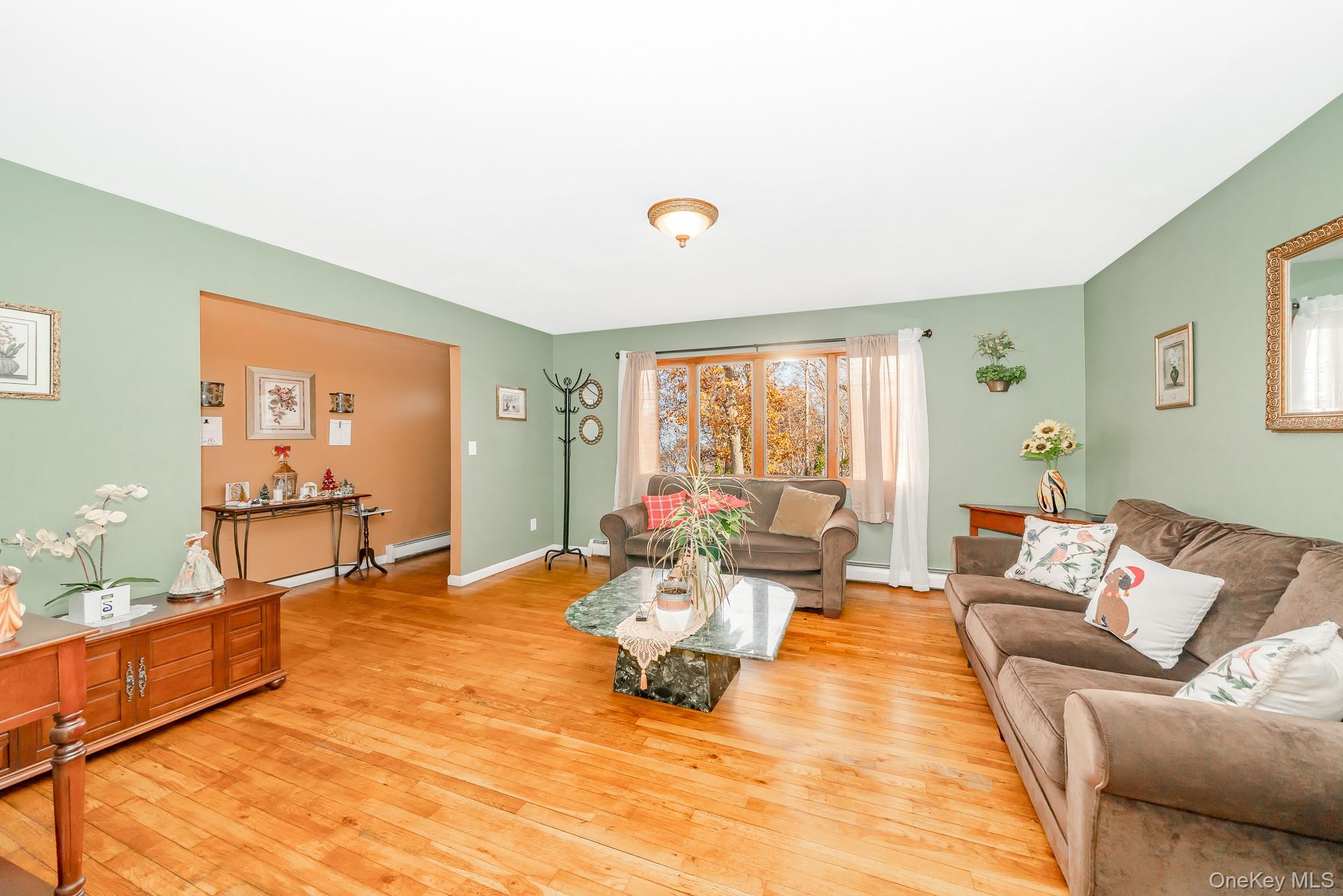 1175 Little E Neck Road West Babylon, NY 11704 - Photo 16 of 19