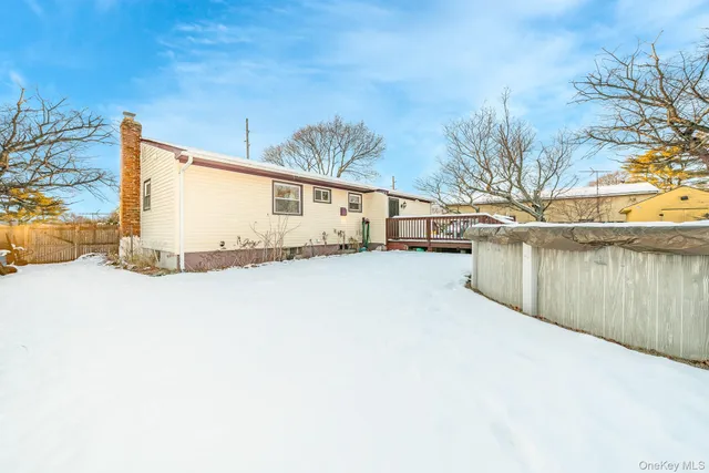 $589,000 | 1175 Little E Neck Road, West Babylon, NY 11704