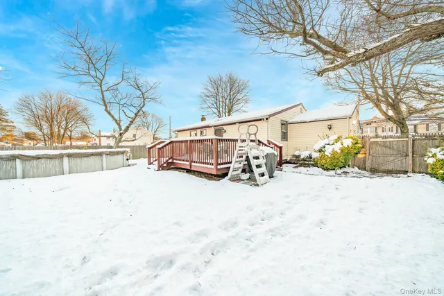 $589,000 | 1175 Little E Neck Road, West Babylon, NY 11704