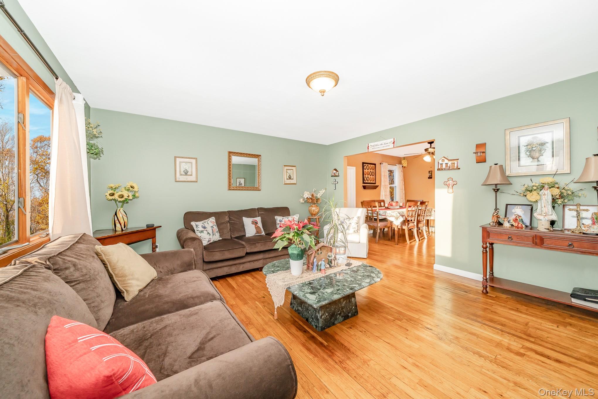 1175 Little E Neck Road West Babylon, NY 11704 - Photo 3 of 19