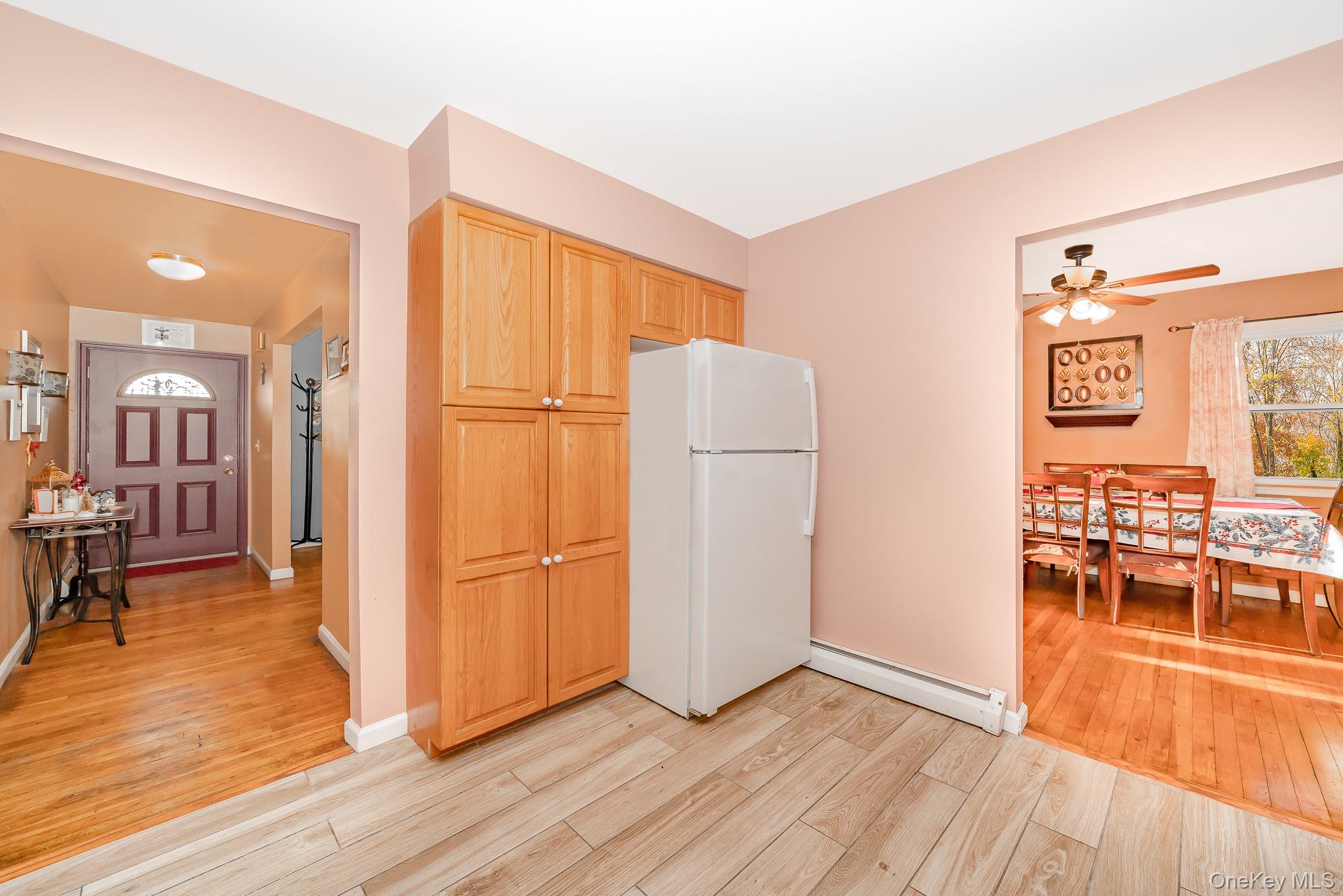 1175 Little E Neck Road West Babylon, NY 11704 - Photo 10 of 19