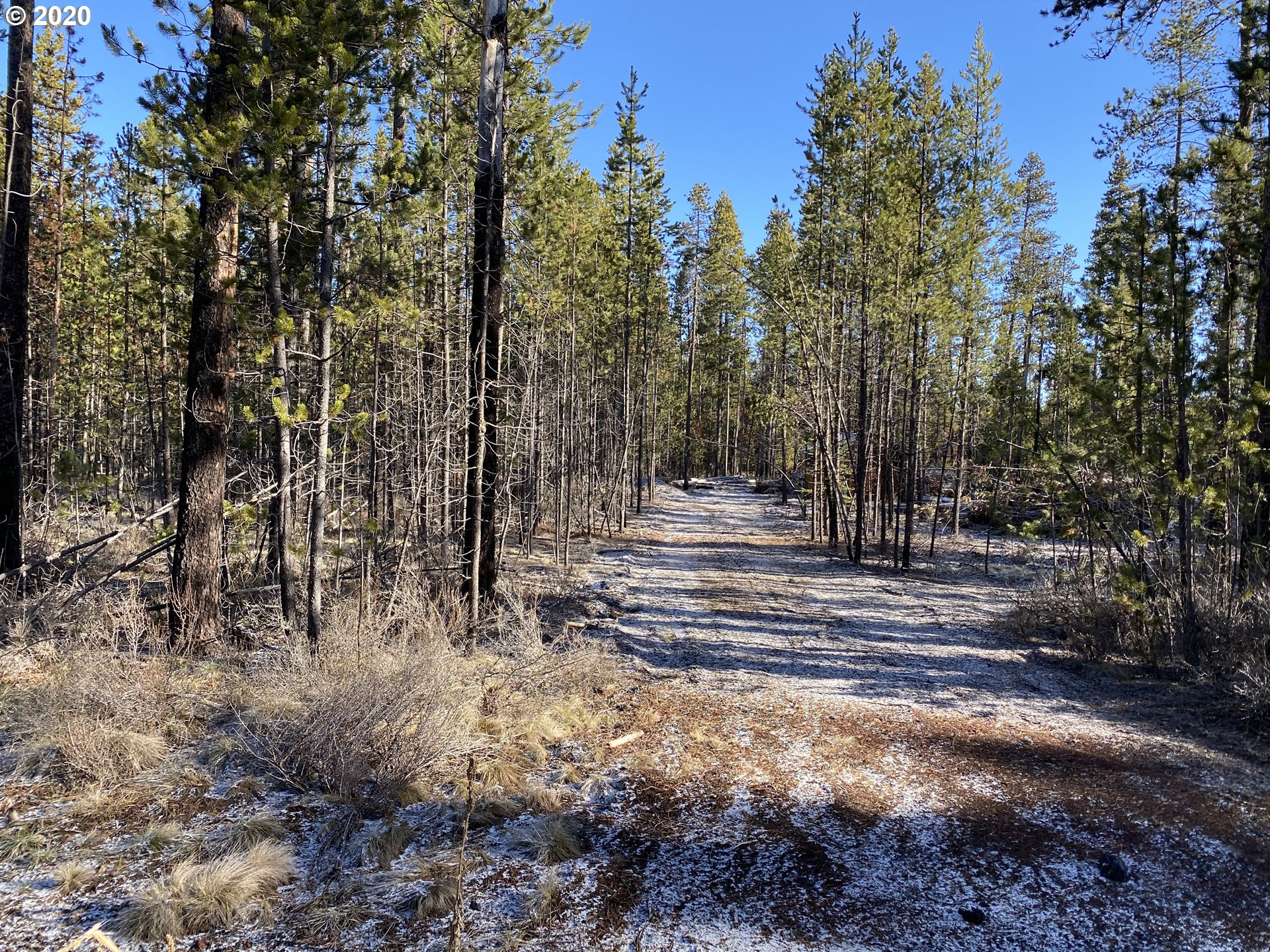 17270 Bakersfield Road Bend, OR 97707 - Photo 2 of 8
