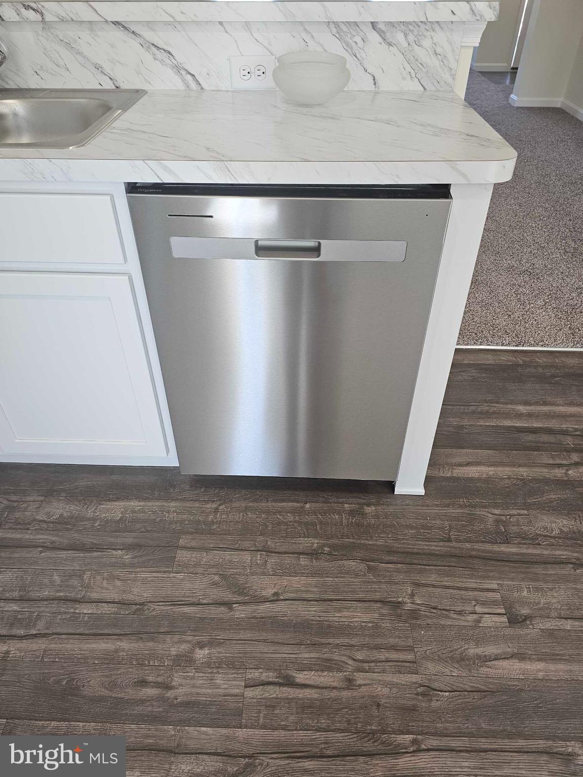 101 Rojan Road Dover, DE 19901 - Photo 6 of 29 Dishwasher