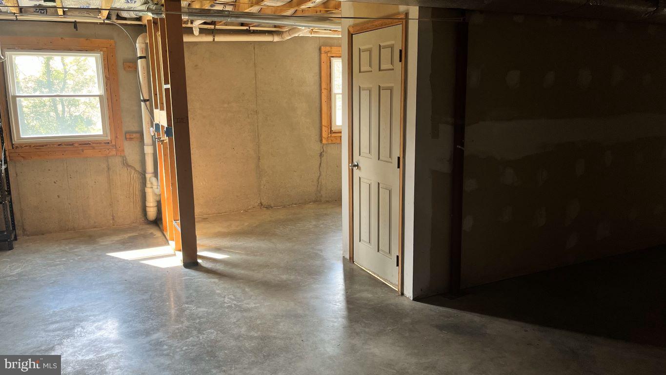 734 Johnsons Mill Road Berkeley Springs, WV 25411 - Photo 43 of 64