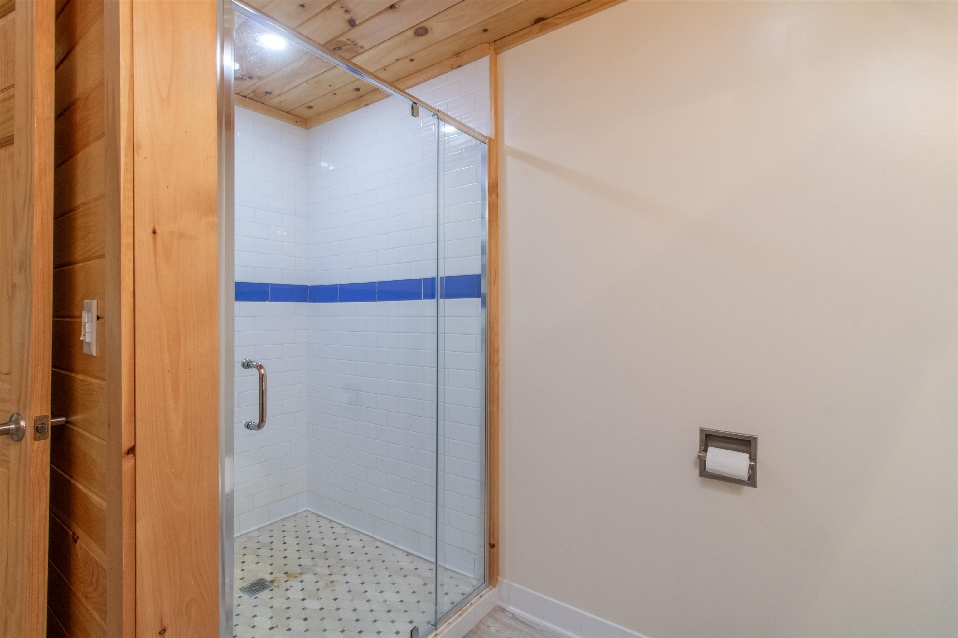 3041 Cross Road Jay, VT 05859 - Photo 13 of 35