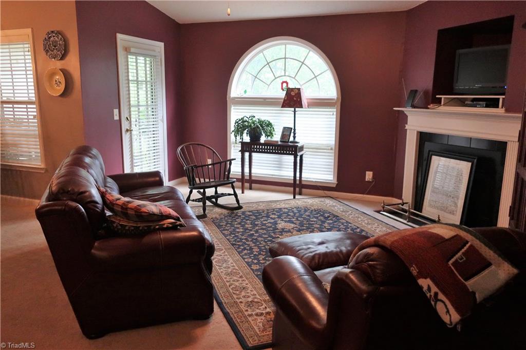 160 James Road, Unit 3B High Point, NC 27265 - Photo 4 of 18