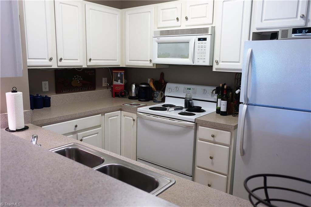 160 James Road, Unit 3B High Point, NC 27265 - Photo 8 of 18